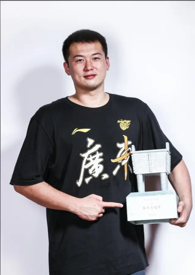 img, 在广东男篮, cn img, 在广东男篮, cn