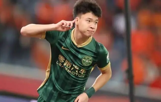 alt, 跻身前, 栋本赛季的 alt, 跻身前, 栋本赛季的