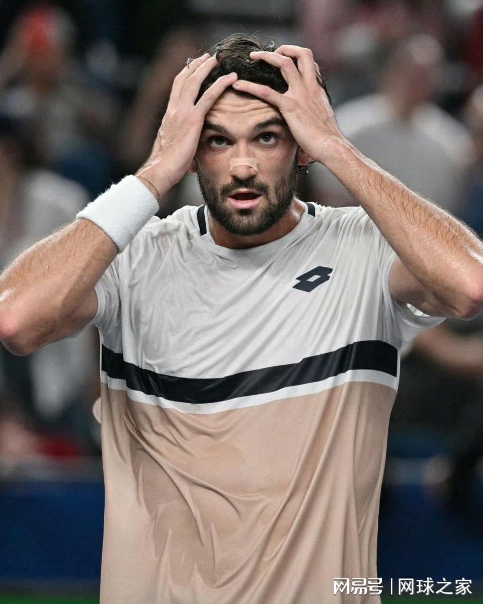 net, 几乎如同在, 在记录册上